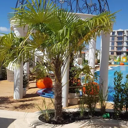 Premium Polarstar Luxury 150 M Zum Pool 1 Balkon Meeresblick Google Tv Bis Zu 4 Personen
