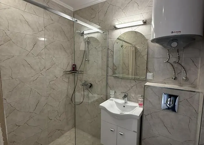 Premium Polarstar Luxury 150 M Zum Pool 1 Balkon Meeresblick Google Tv Bis Zu 4 Personen شقة